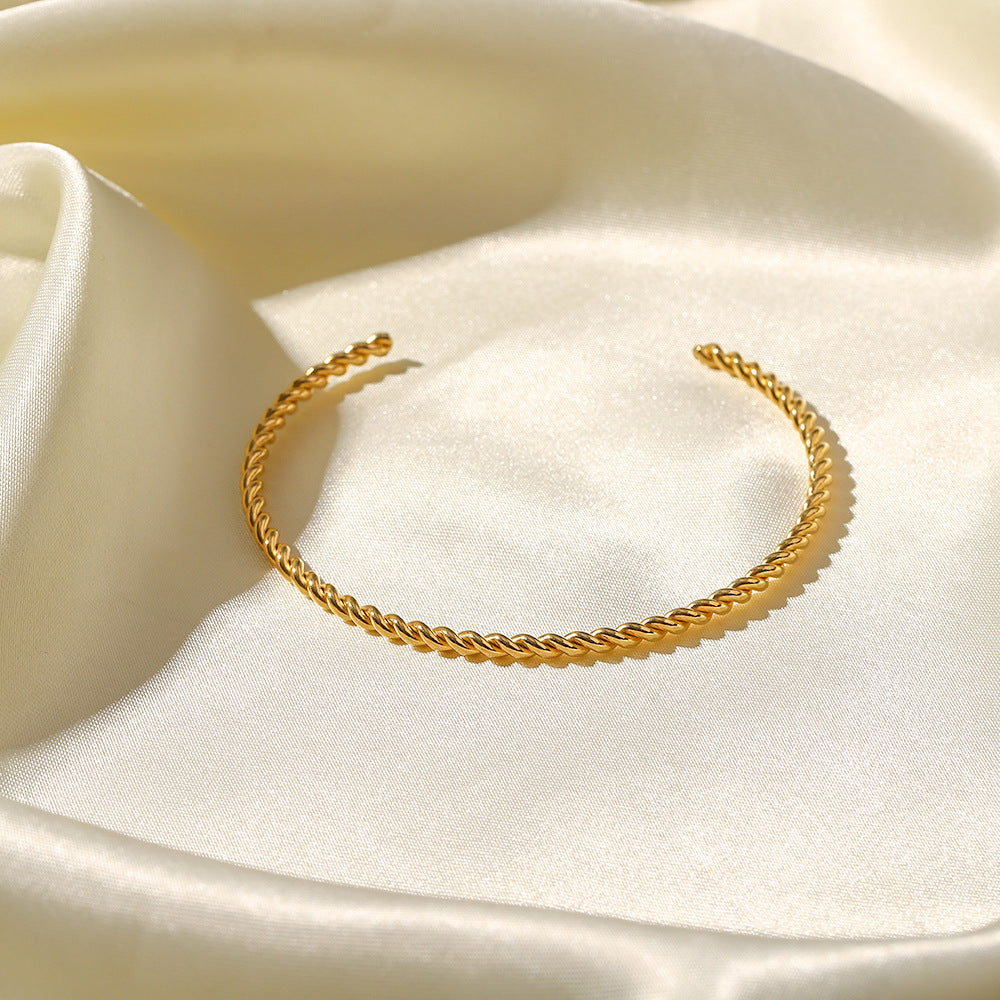 5pcs Femininity Fashion All-Match Titanium Steel Bracelet 18K Gold Fine Twist Women's Open Bracelet