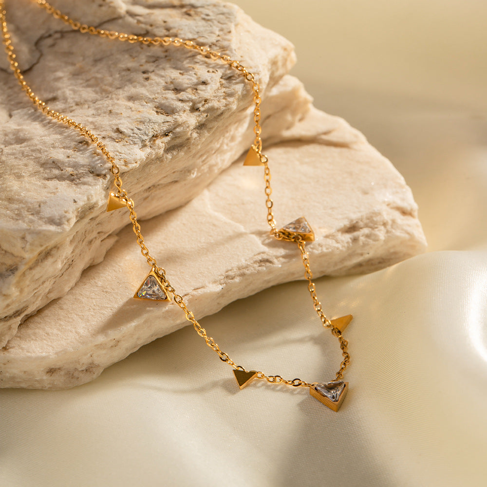 5pcs 18K Gold Stainless Steel Inset White Zircon Cone Geometric Choker Necklace Does Not Fade A Niche Jewelry