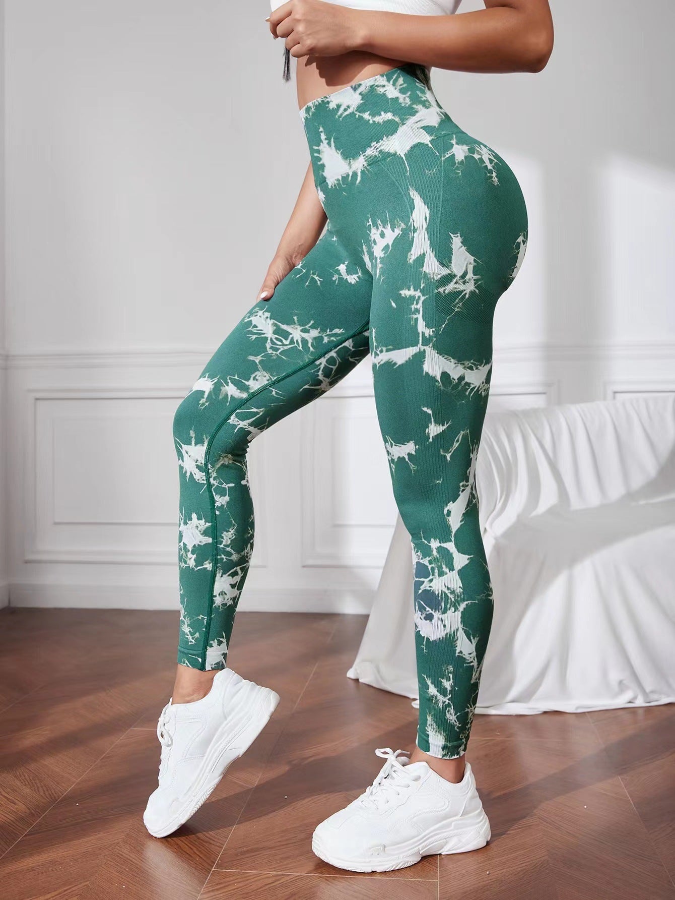 New Seamless Tie Bleached Peach Butt Yoga Pants High Waist Belly Belly Fitness Pants Women Tie Dye Running Tight
