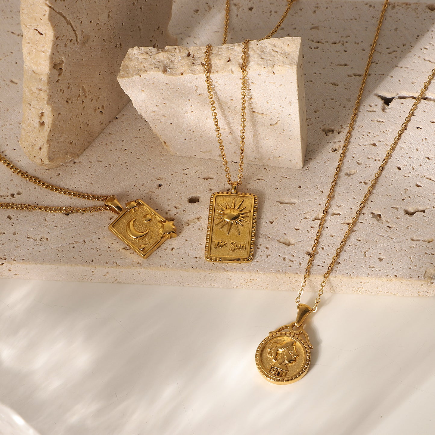 5pcs 18K Gold Plated Stainless Steel Jewelry Party Moon Sun Embossed Diamond Eyes Square Pendant Necklace For Women