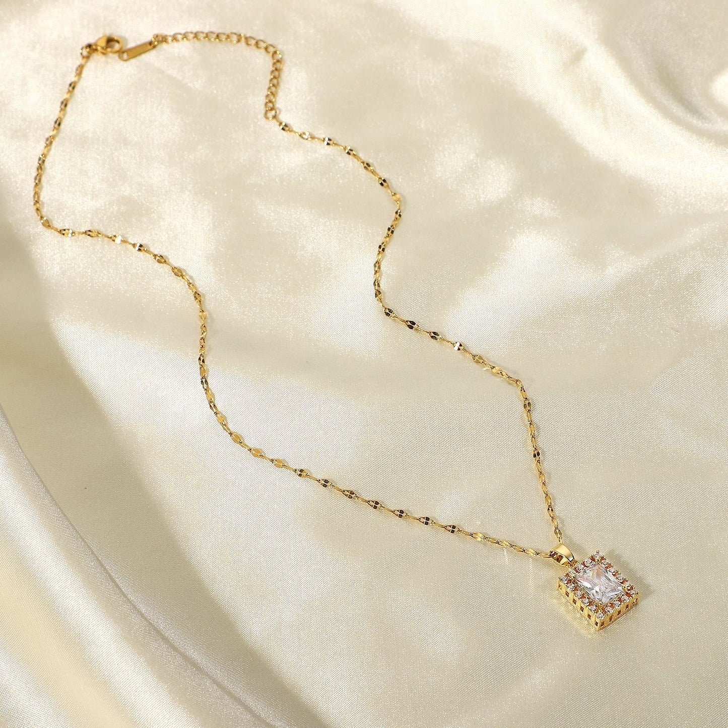 5pcs 18K Gold-Plated Stainless Steel Jewelry Hanging Square White Cubic Zircon Pendant Necklace For Women