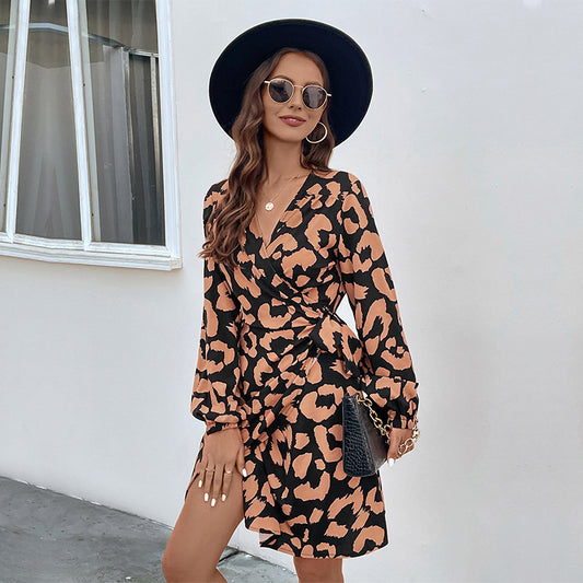 Autumn New Women's Wear A Piece Of V-Neck Dress