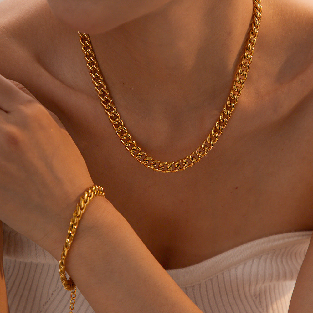 5pcs New Necklace Stainless Steel Temperament Clavicle Chain Light Luxury Niche Cuban Chain Pendant Necklace Bracelet Jewelry