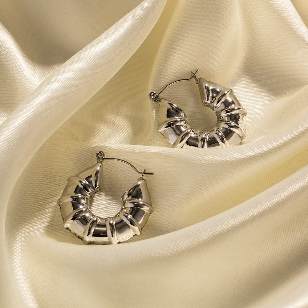 5pcs New Titanium Steel Earrings Women Fashion All-Match Stainless Steel Wrapped Loop Retro Hollow Earrings Earrings