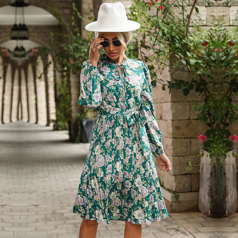 Style Women's Pleated Round Collar Printed Long-Sleeved Vintage Dress