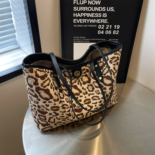 Popular Bag Female Autumn And Winter New Casual Fashion Large Capacity Tote Bag Single Shoulder Underarm Bag Female