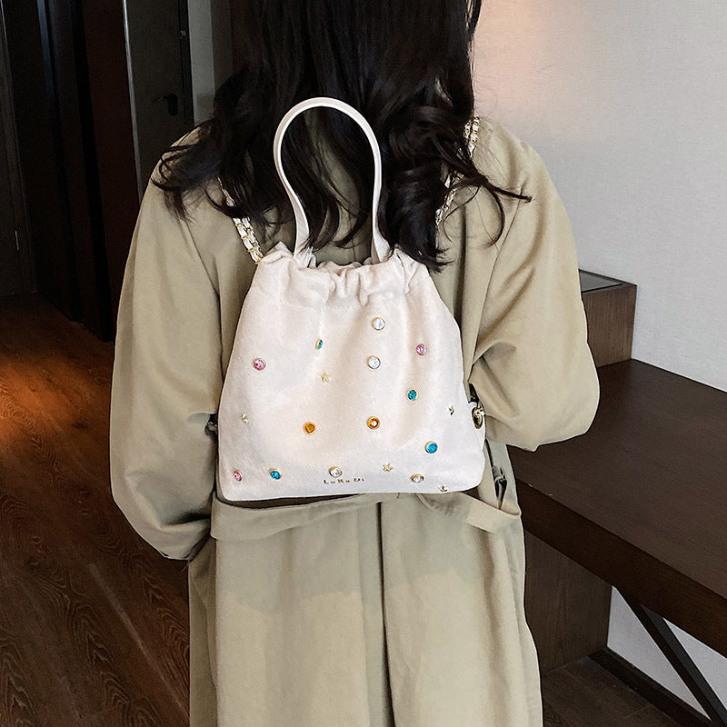 New Bag Lady Version Of Fashion Retro Drawstring Hand Bag Personality Rivets Large Capacity Backpack Tide