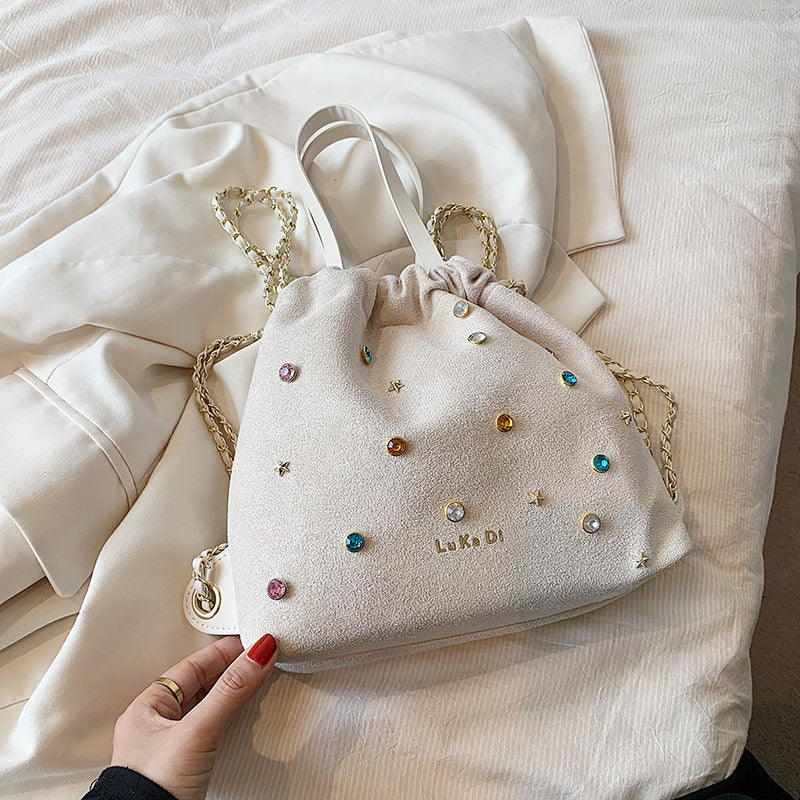 New Bag Lady Version Of Fashion Retro Drawstring Hand Bag Personality Rivets Large Capacity Backpack Tide