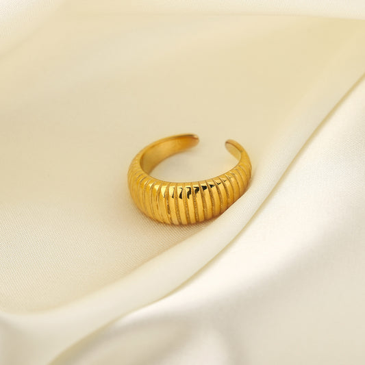 5pcs Tire Pattern Ring Female Fashion Vintage Titanium Steel Gold-Plated Ring Ring
