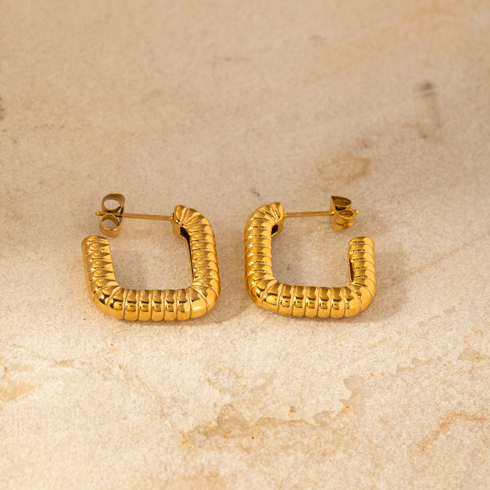5pcs Women's Ribbed Square Earrings Simple Hoop Earrings 18K Gold Plated Stainless Steel Gold Earrings