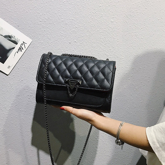 Bag Woman New Version Of All-In-One Single Shoulder Female Bag Diamond Lattice Chain Bag Lady Diagonal Bag Fashion Small Square Bag