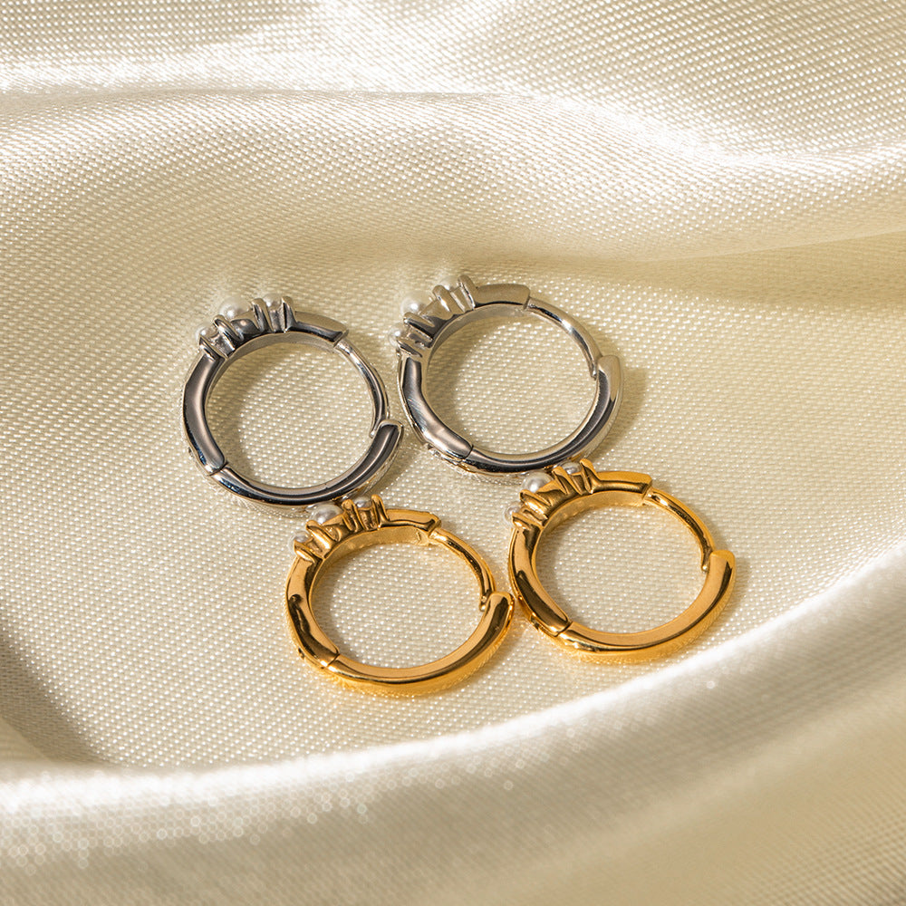 5pcs Fashion New Set With Three Pearl Round Earrings Gold Earrings For Women