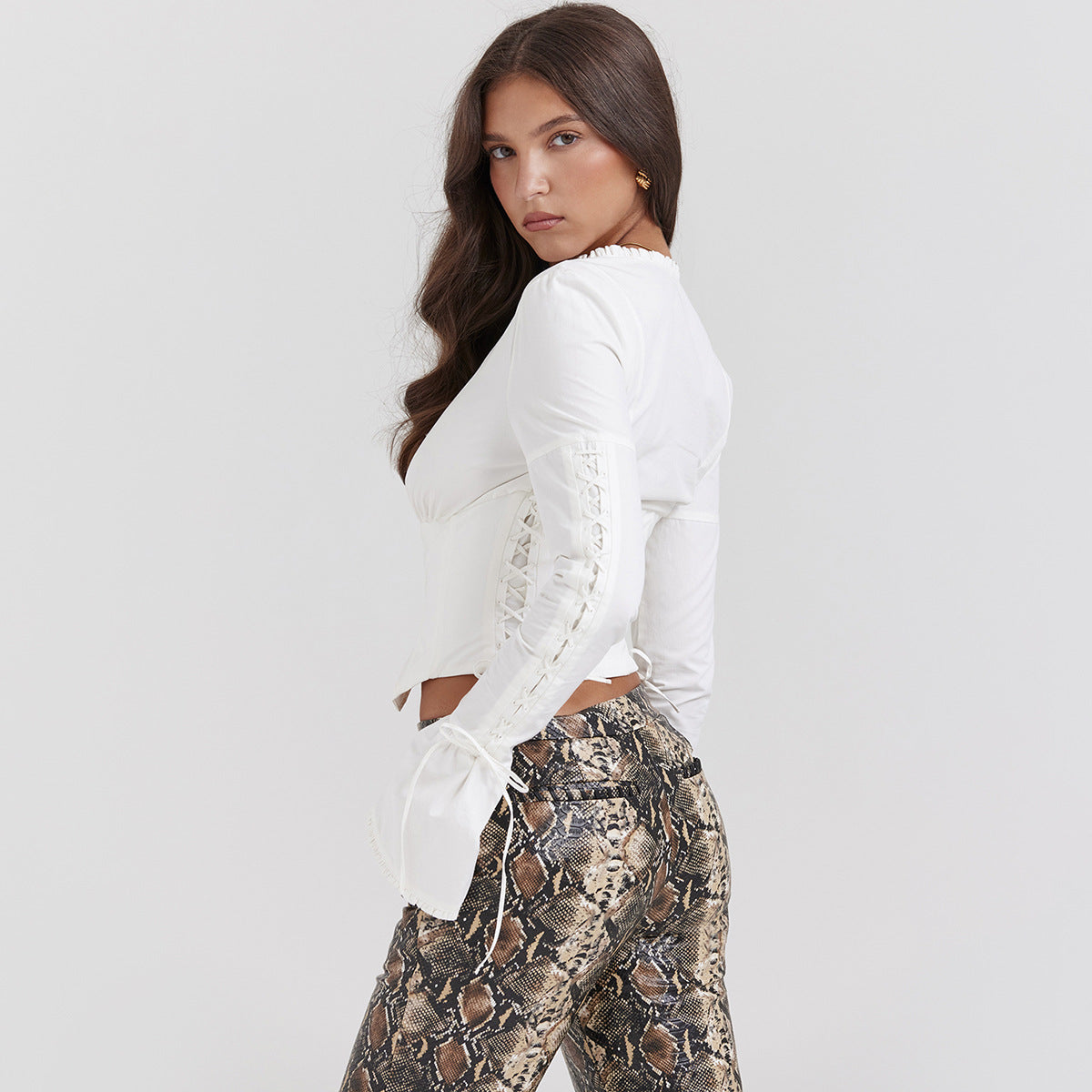Autumn Women's Sexy Deep V Drawstring Belted Short Waist-Exposed White Long-Sleeved Spice Girl Top For Women