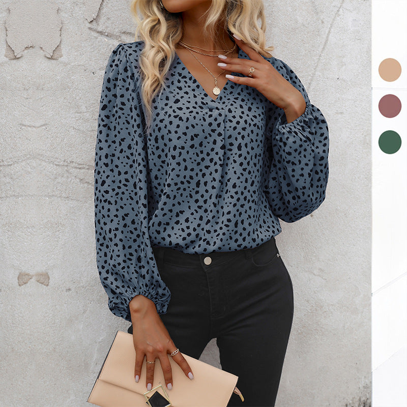Stylish Autumn and Winter Commuter Wind Top: Long Sleeve V-Neck Design for Women