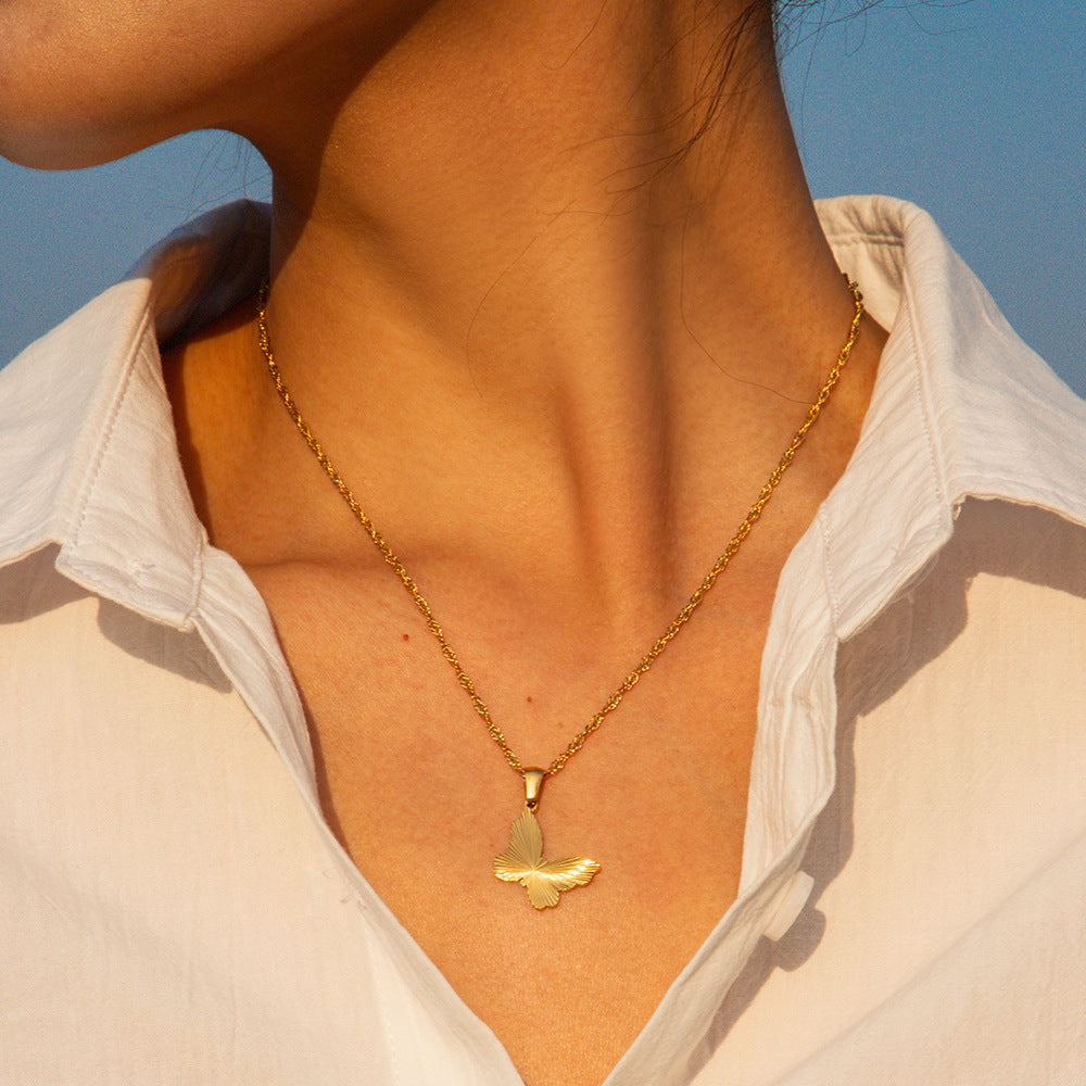 5pcs Niche Independent Packaging 18K Stainless Steel Butterfly Shaped Pendant Necklace