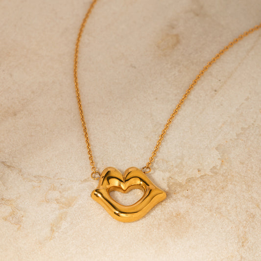 5pcs 18K Gold Stainless Steel Lip Pendant Necklace Accessories Simple Design Accessories