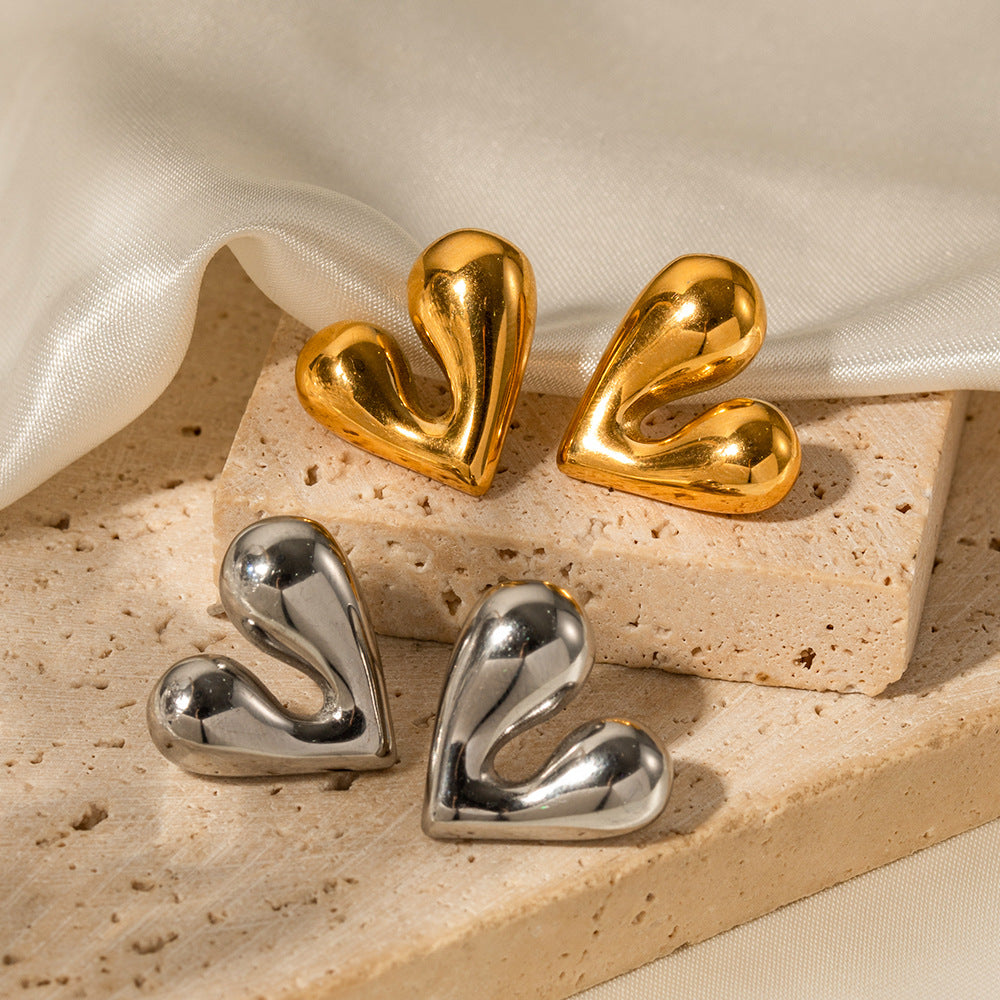 5pcs Pop Earrings 18K Gold Stainless Steel Personality Liquid Love Shaped Stud Earrings Design Sense Earrings