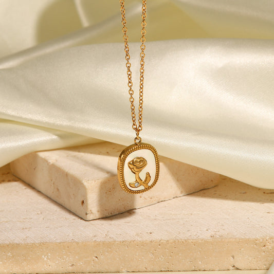 5pcs 18K Gold White Fritillary Inlaid Pendant Necklace Niche Design Light Luxury Rose Pendant Necklace