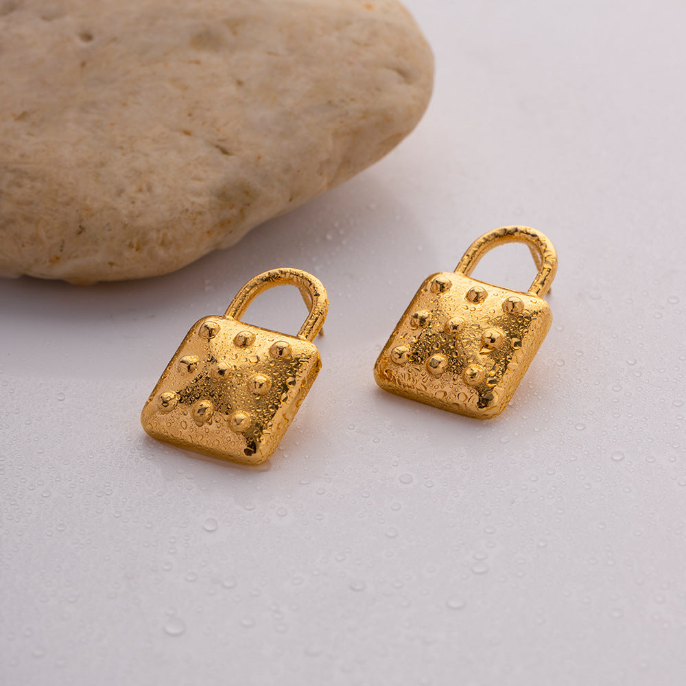 5pcs Titanium Steel Lock Earrings Stud New Fashion Temperament Niche Design Female Earrings Punk Earrings