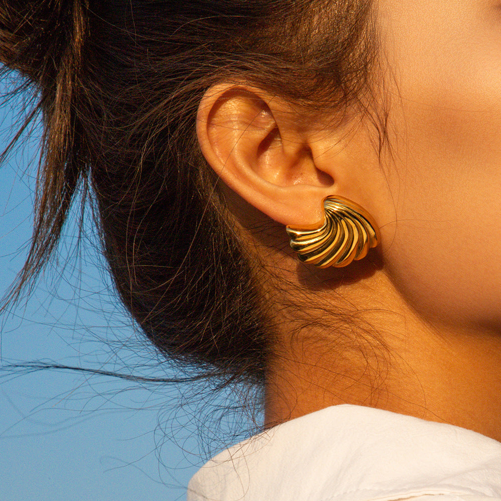 5pcs Geometry Titanium Steel Earrings 18K Gold Stainless Steel Shell Stud Earrings Fashion All-Match Earrings Earrings