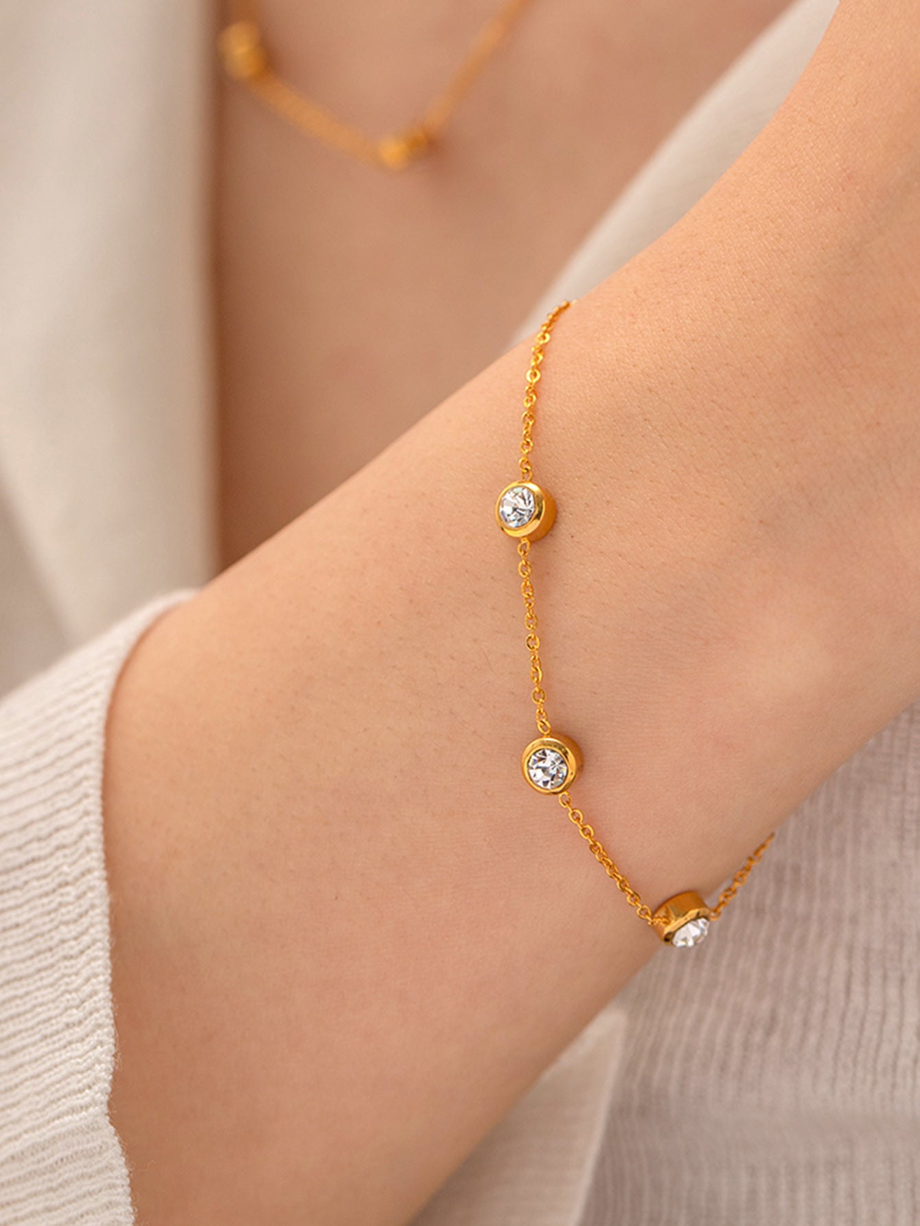 5pcs New Fashion Bracelet 18K Gold Plated Round Zircon Stainless Steel Bracelet Fashion Accessories
