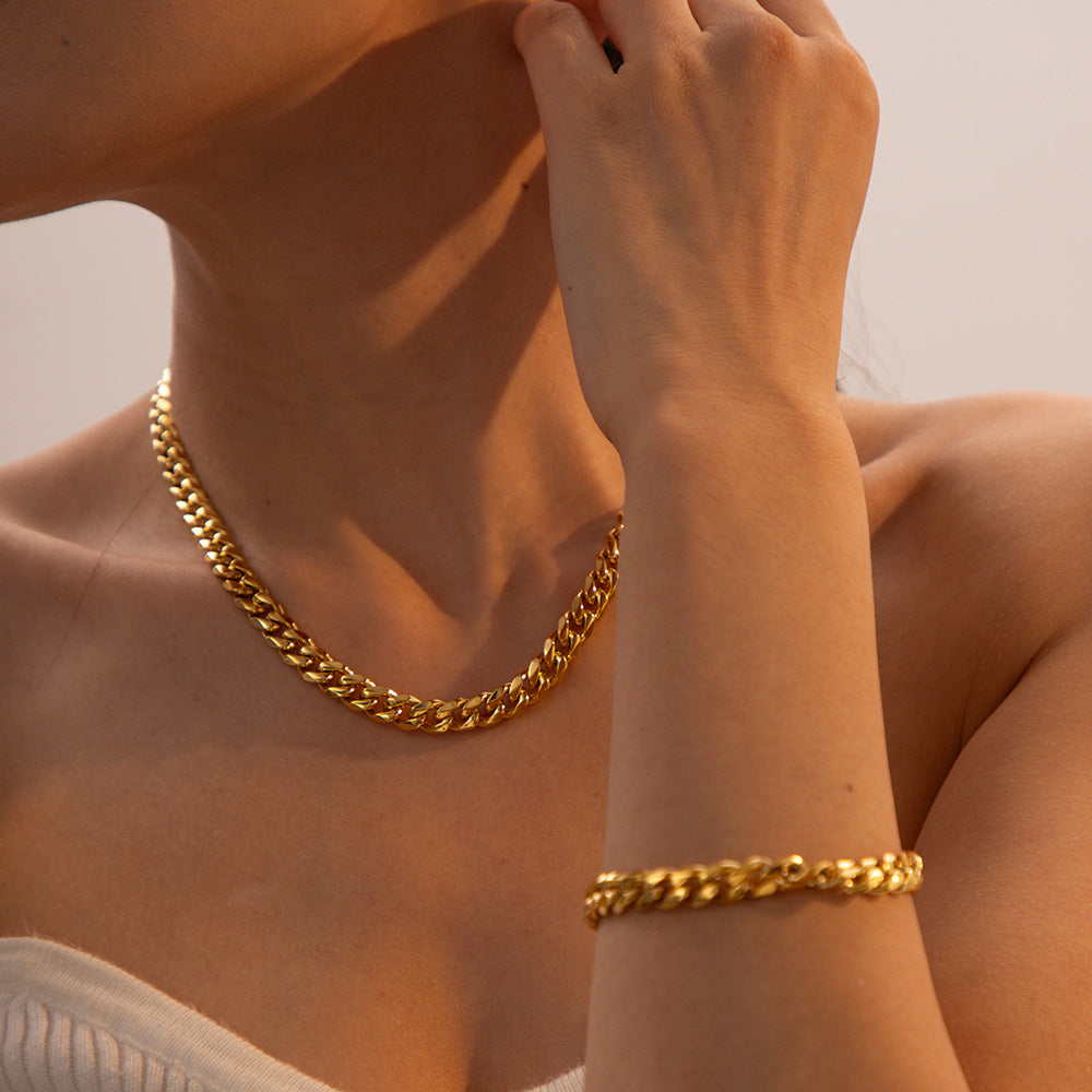 5pcs New Necklace Stainless Steel Temperament Clavicle Chain Light Luxury Niche Cuban Chain Pendant Necklace Bracelet Jewelry