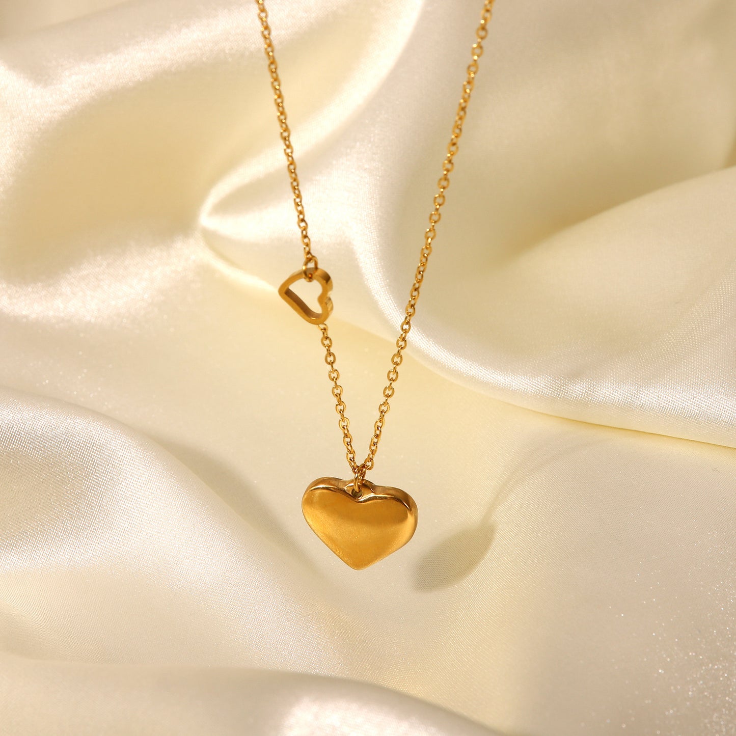 5pcs Elegant Fashion Style 18K Gold Plated Stainless Steel Double Heart Pendant Necklace Women's Love Pendant Collar