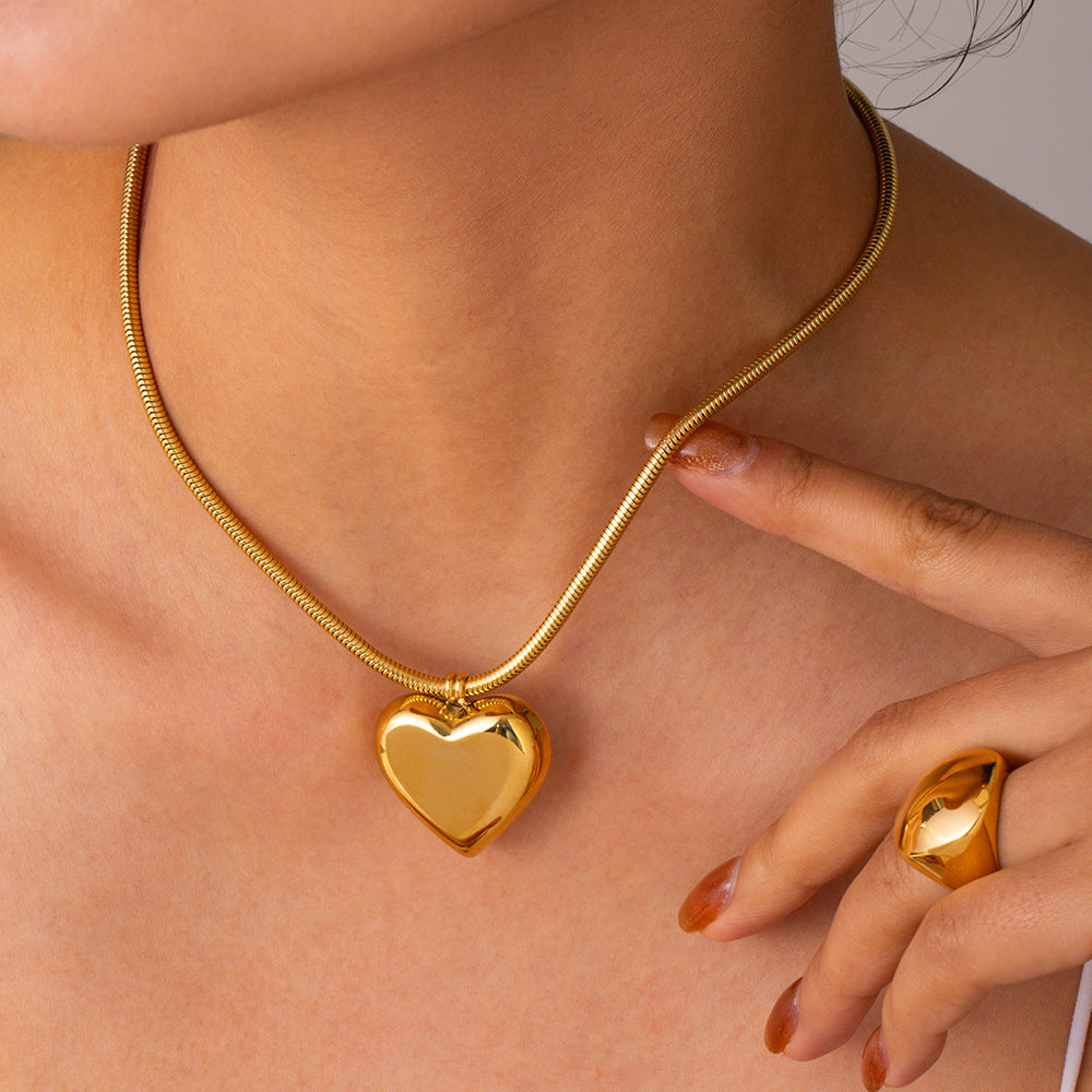 5pcs Fashion Popular 16K Gold Stainless Steel Snake Bone Chain Love Pendant Necklace Necklace