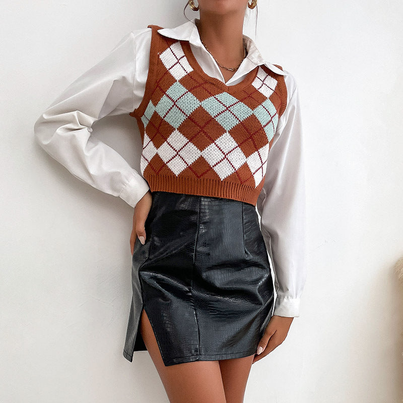 Early Autumn Fashion Women's Short Sleeveless Diamond Check Vest Sweater
