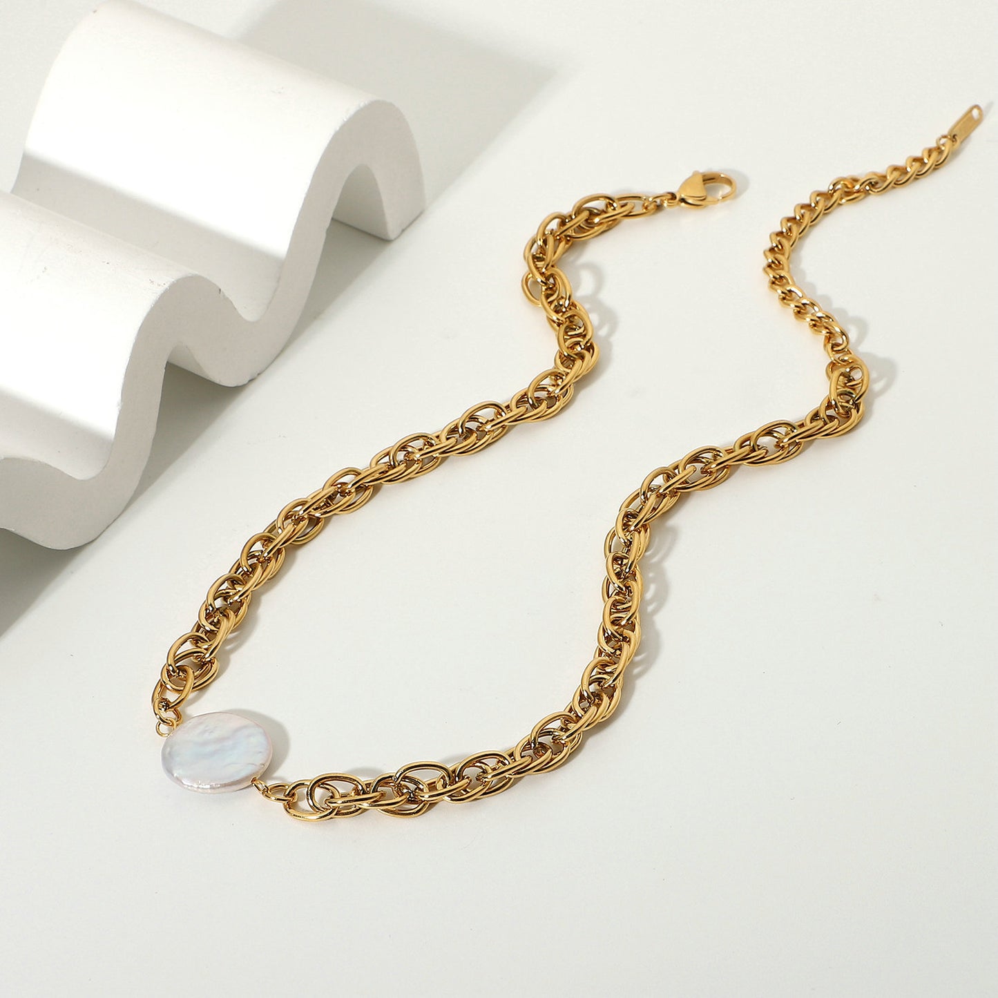 5pcs Fashion Popular Same Necklace 18K Gold Plated Stainless Steel Chain Pearl Choker Fashion Jewelry Women