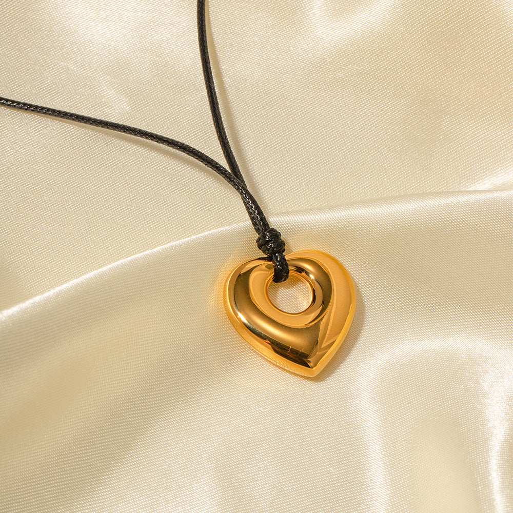 5pcs Stainless Steel Black Wax Rope Hollow Love Pendant Necklace Light Luxury Senior Minority