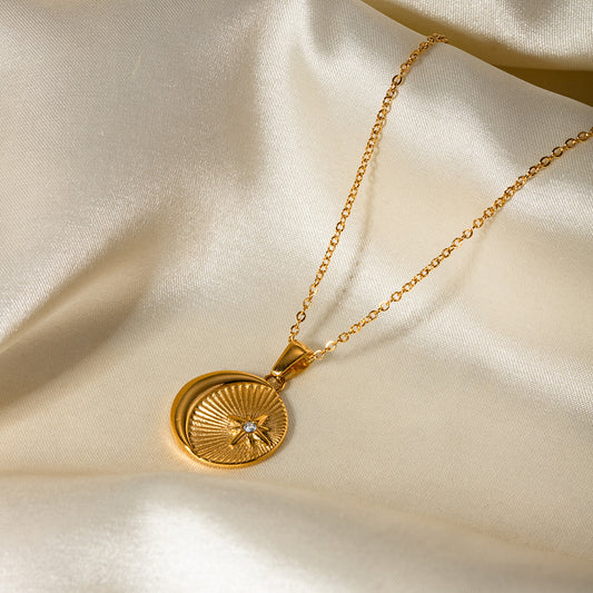 5pcs Niche Design Coin Round Brand Necklace Cold All Match Retro Temperament Personality Sweater Chain Female