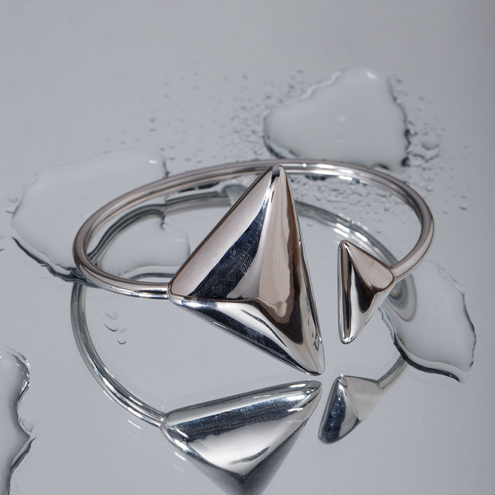 5pcs Stainless Steel Asymmetrical Triangle Spring Bracelet Light Luxury High-Grade High-Grade Temperament Titanium Steel Bracelet