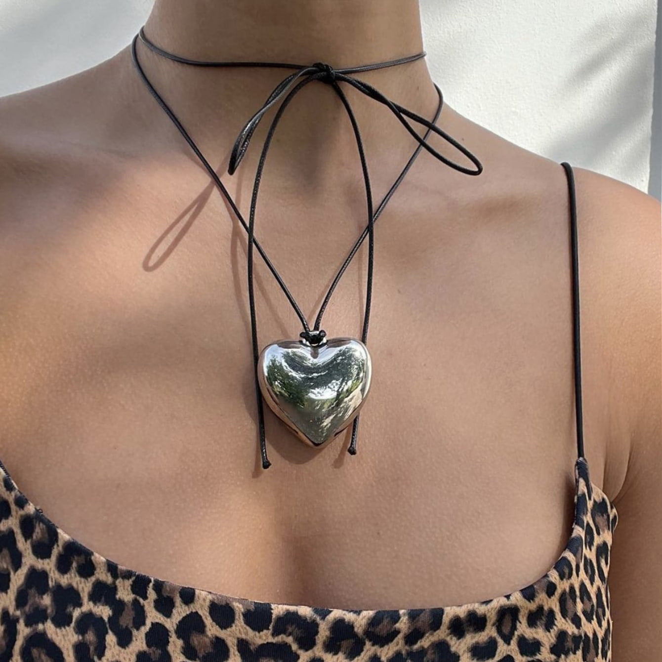 5 pcs Pull Adjustable Wax Thread Choker Collar Simple Personality Big Love Pendant Necklace