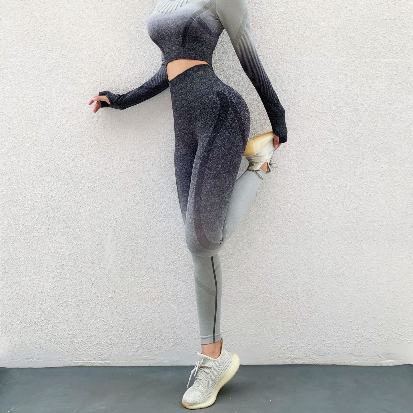 Autumn And Winter Gradient Long-Sleeved Yoga Suit Women's Tight Hip Lift Running Fitness Suit