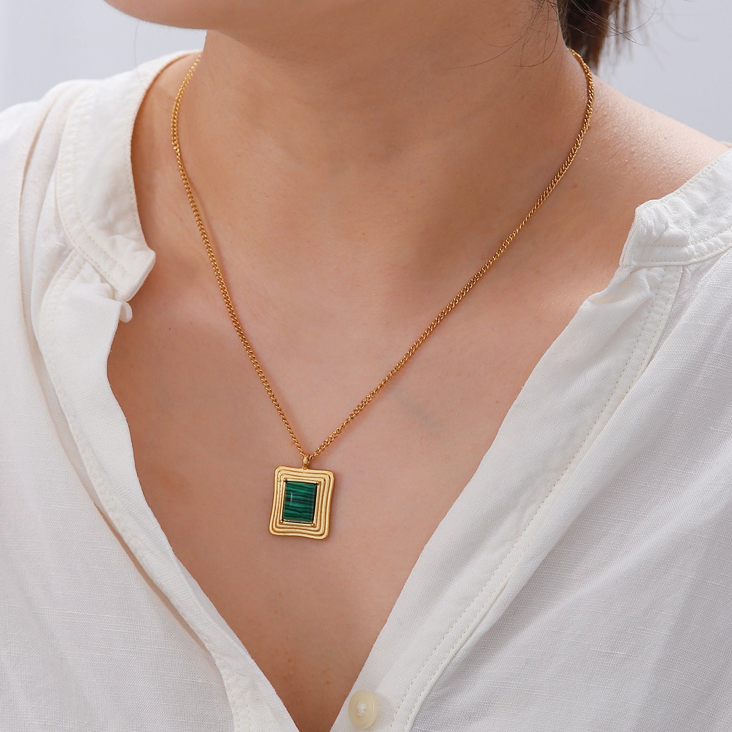 5pcs Retro Style Green Malachite Inlaid Necklace Earrings Ring Bracelet 18K Gold Stainless Steel Jewelry Women