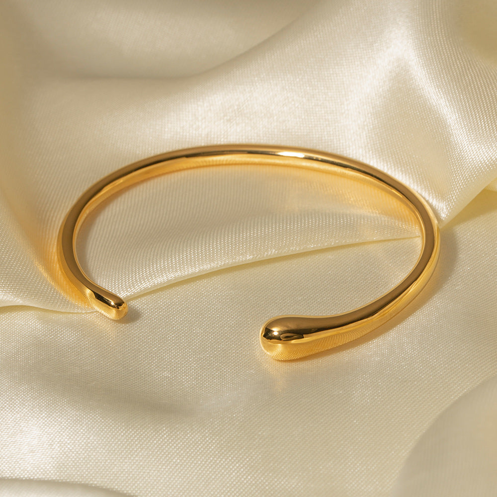 5pcs Light Luxury High-Grade Sense Temperament Titanium Steel Opening Niche Design 18K Gold Stainless Steel Simple Opening Bracelet Hand Jewelry