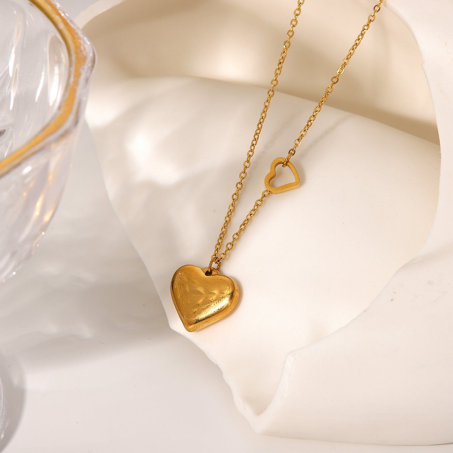 5pcs Elegant Fashion Style 18K Gold Plated Stainless Steel Double Heart Pendant Necklace Women's Love Pendant Collar