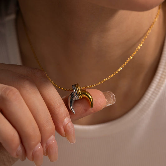 5pcs Fashion Popular 18K Gold Stainless Steel Gold And Silver Matching Color Moon Personality Pendant Necklace Jewelry Batch