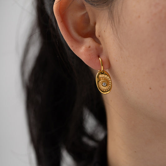 5pcs Titanium Steel Earrings 18K Gold Stainless Steel Hollow Beaded Pearl Earrings Do Not Fade Jewelry