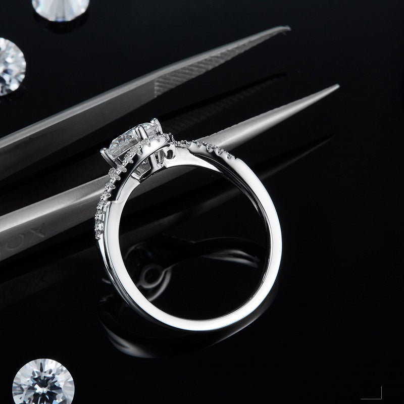 New Angel Eyes Moissanite Ring 925 Sterling Silver Plated 18K Gold Set With 1 Carat Moissanite Diamond Ring