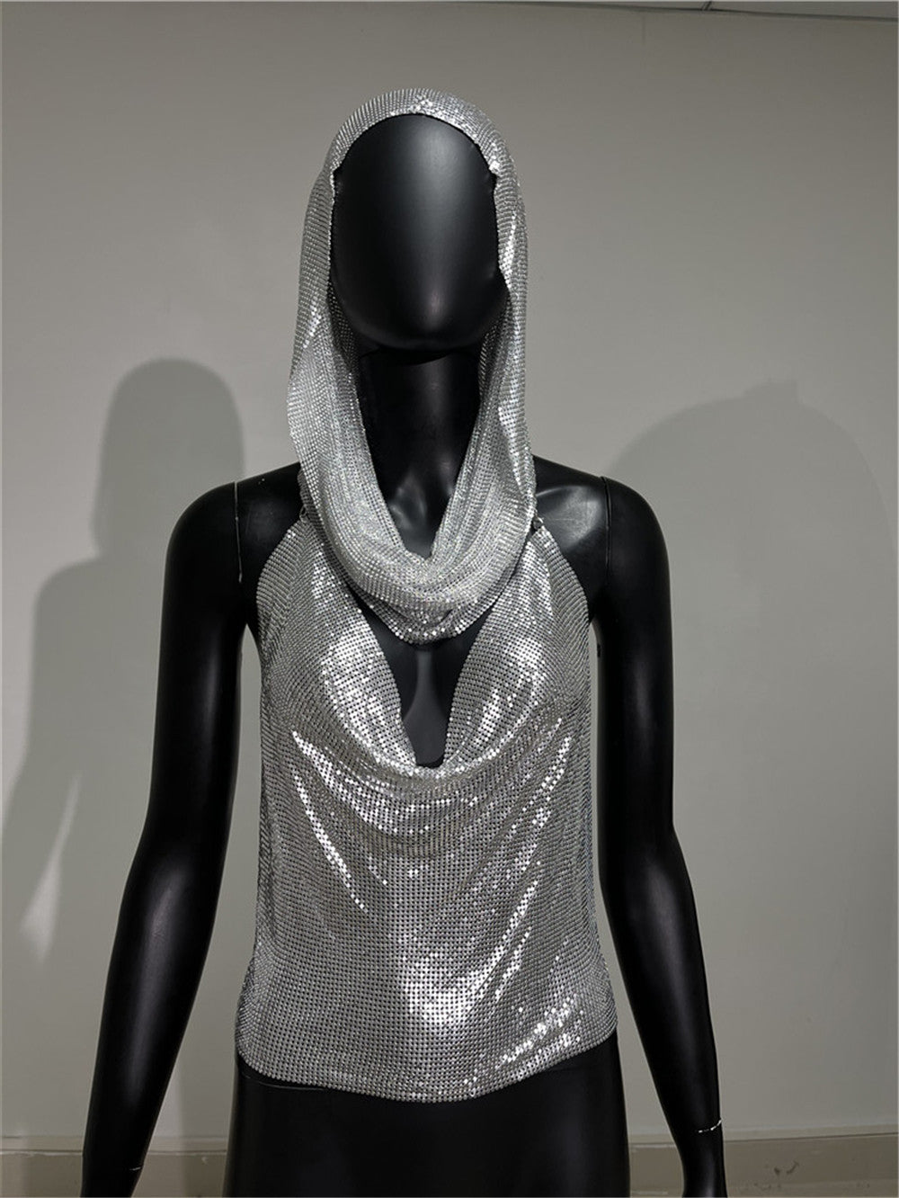 Stunning Glitter Bungee Top: Sexy Nightclub Halter Vest with Head Cover for a Dazzling and Unique Look!