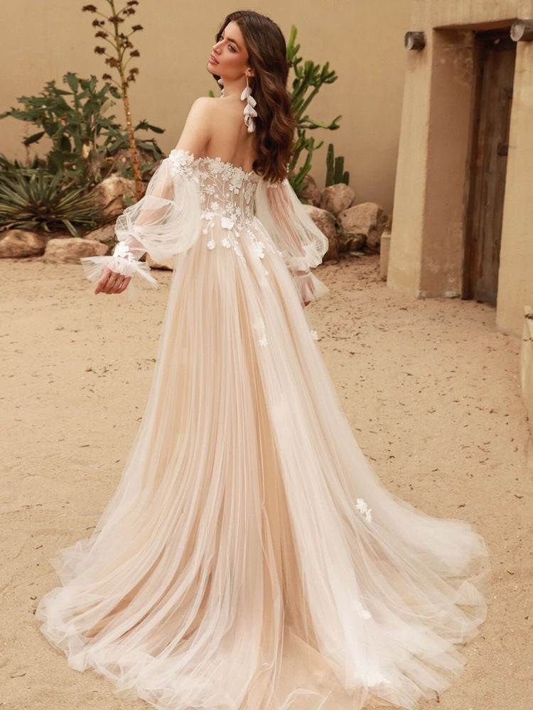 Light Wedding Dress New Vintage Lace Mori Travel Shoot Outdoor One Line Shoulder Bride Out Yarn Fashion