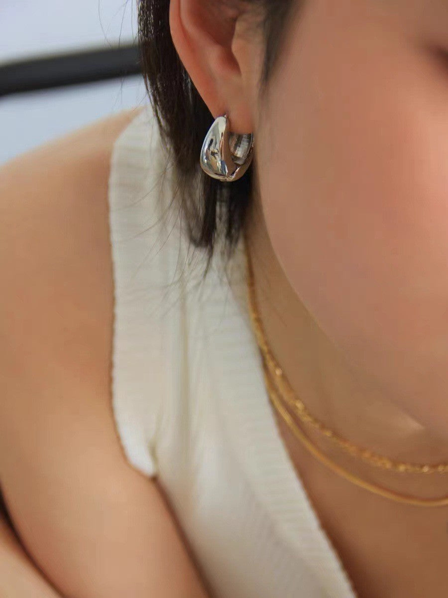Light Luxury C-Shaped Niche Metal Heavy Industry Retro Trend New Design Sense Temperament Ear Loop Earrings